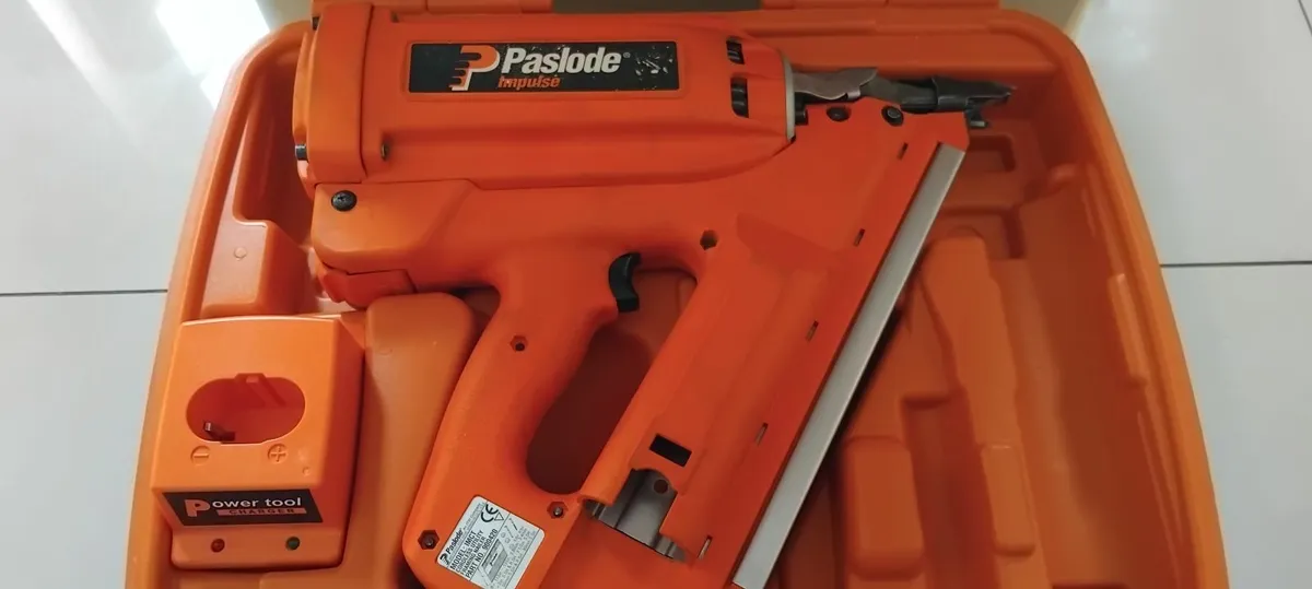 Paslode im350 1st Fix Nail Gun"Fully Serviced" - Image 2