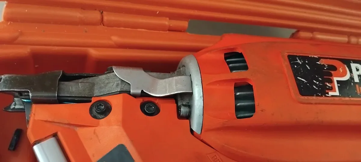 Paslode im350 1st Fix Nail Gun"Fully Serviced" - Image 4