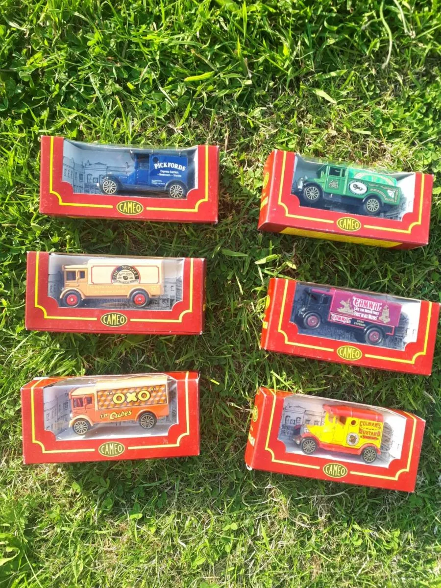 Boxed Collectable Vintage Vehicles - Image 1