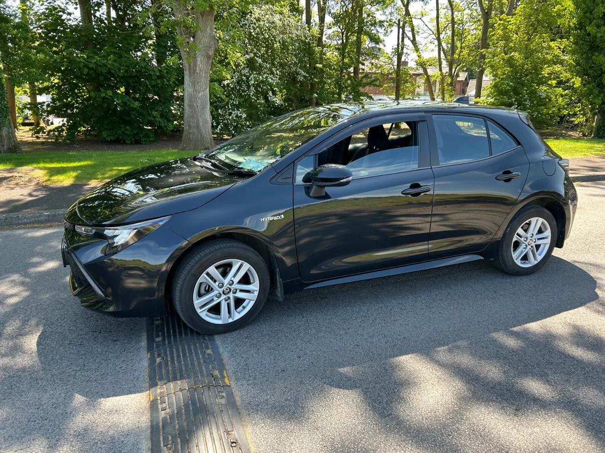 Toyota Corolla 2021 Hybrid Luna, 1.8, Nct 2/27 - Image 3