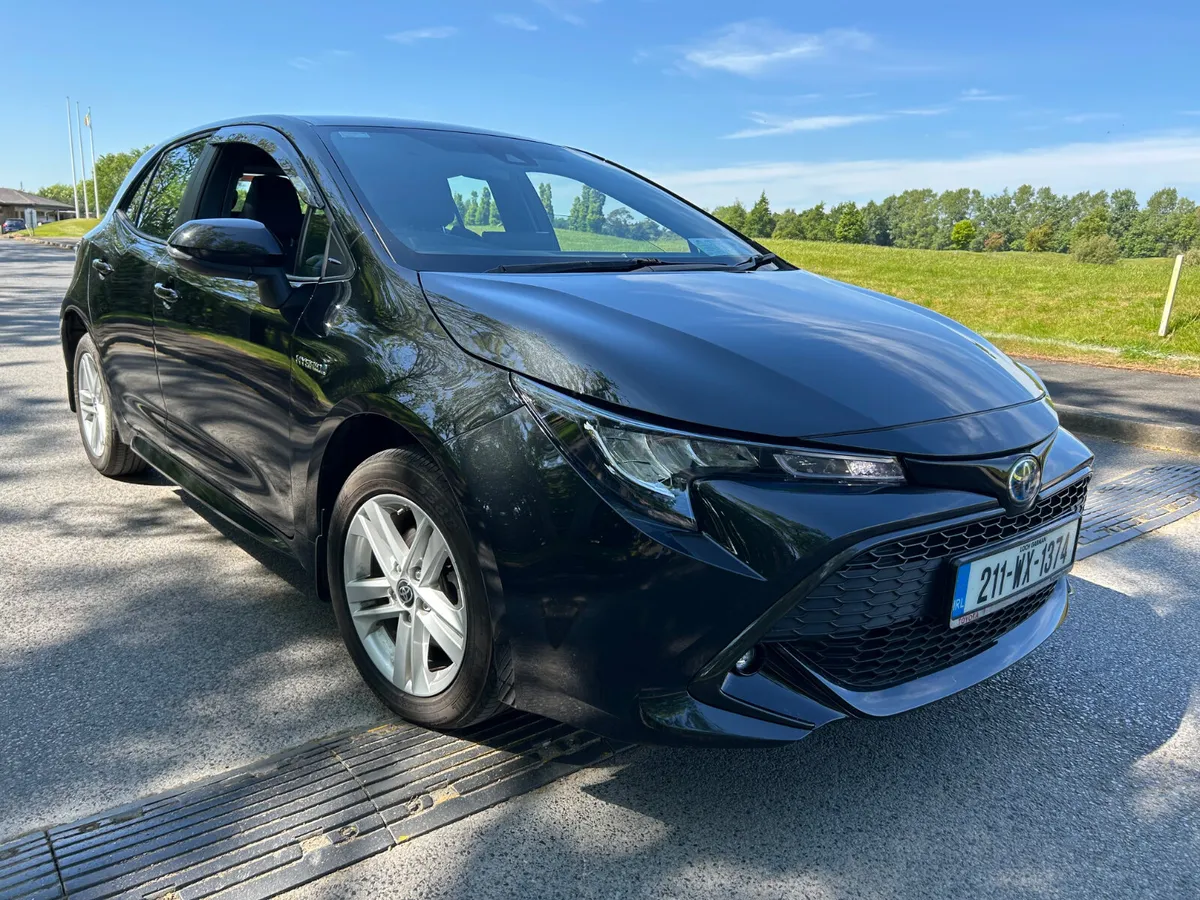 Toyota Corolla 2021 Hybrid Luna, 1.8, Nct 2/27 - Image 2