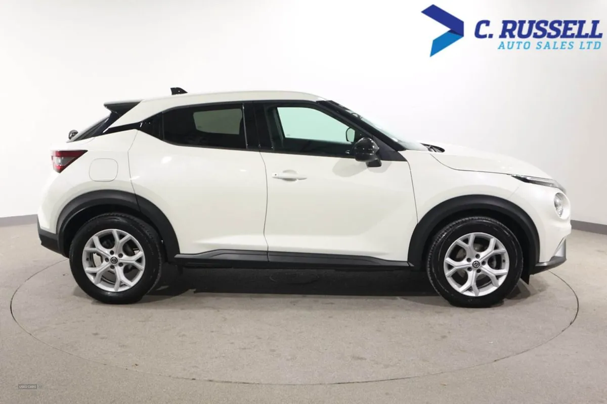Nissan Juke Hatchback - Image 4