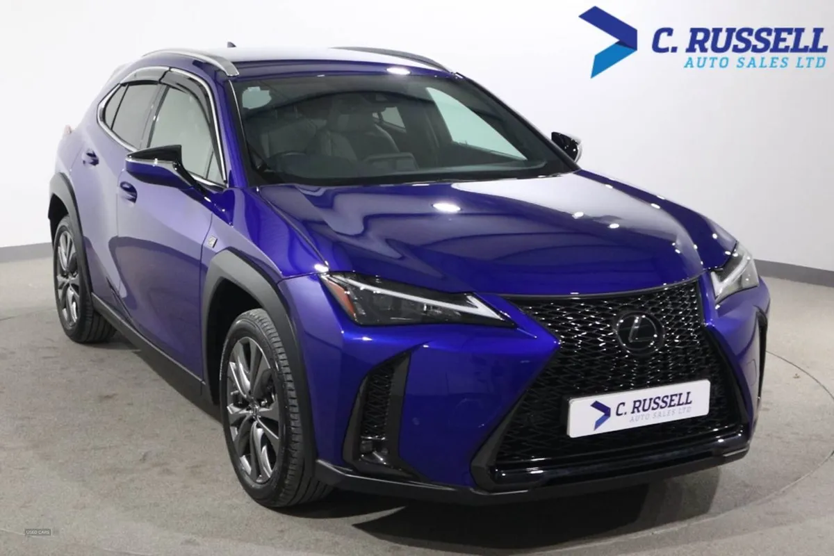 Lexus UX Hatchback - Image 3