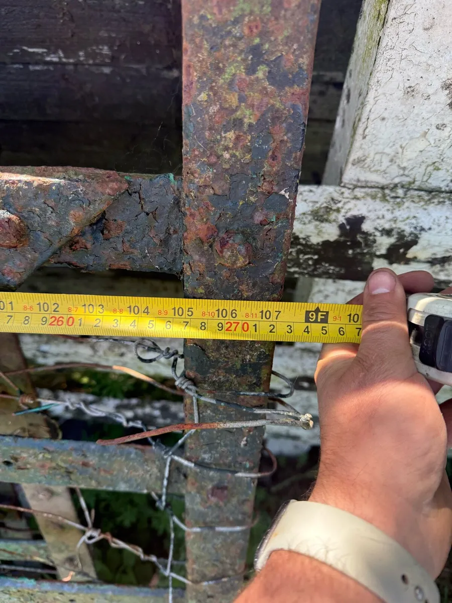3 old blacksmith made riveted gates - Image 4