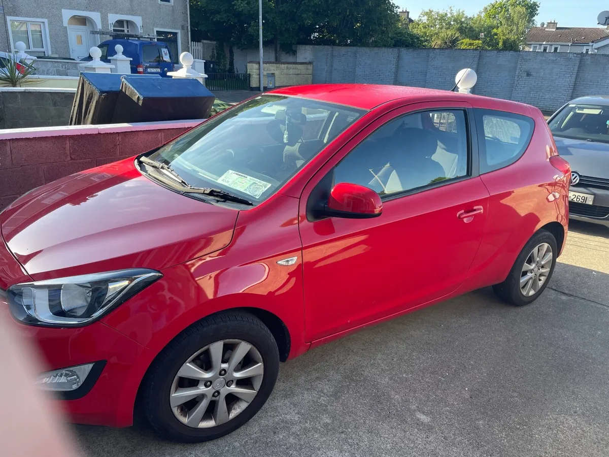 Hyundai i20 2013 - Image 2