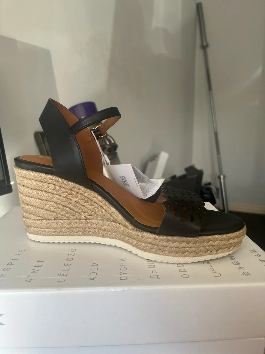 Geox Black Wedge Sandals - Image 2