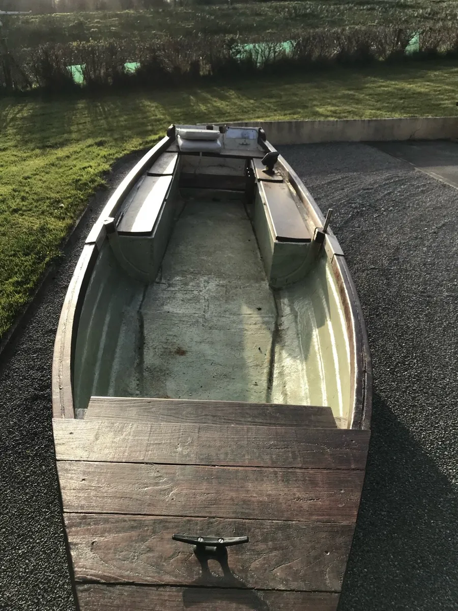 17ft Anglers Fancy with Trailer - Image 3