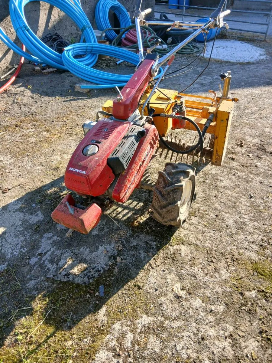Honda f660 Blec pedestrian stone rake - Image 1