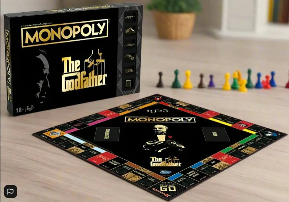 Monopoly The Godfather Family Board Game - Image 3