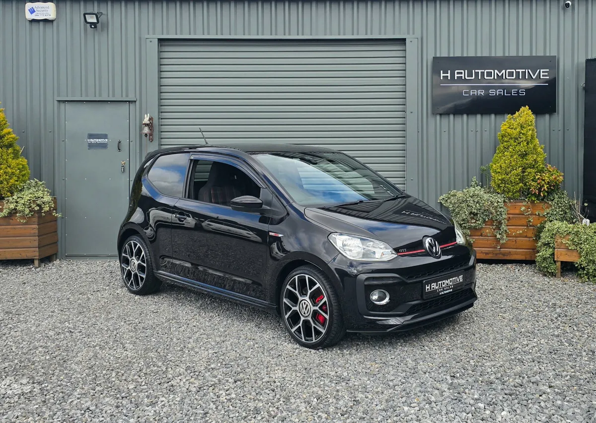 2018 VOLKSWAGEN Up! GTI 6-SPEED MANUAL - Image 3