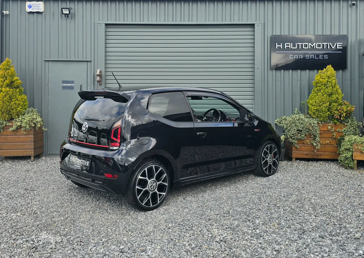 2018 VOLKSWAGEN Up! GTI 6-SPEED MANUAL - Image 4