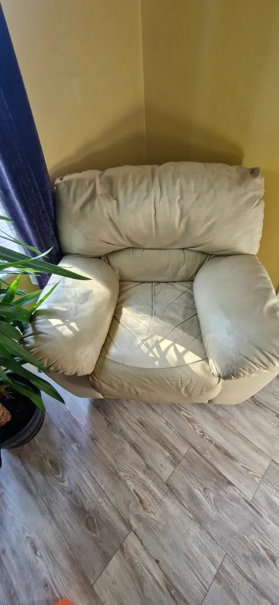 3 piece sofa set - Image 2
