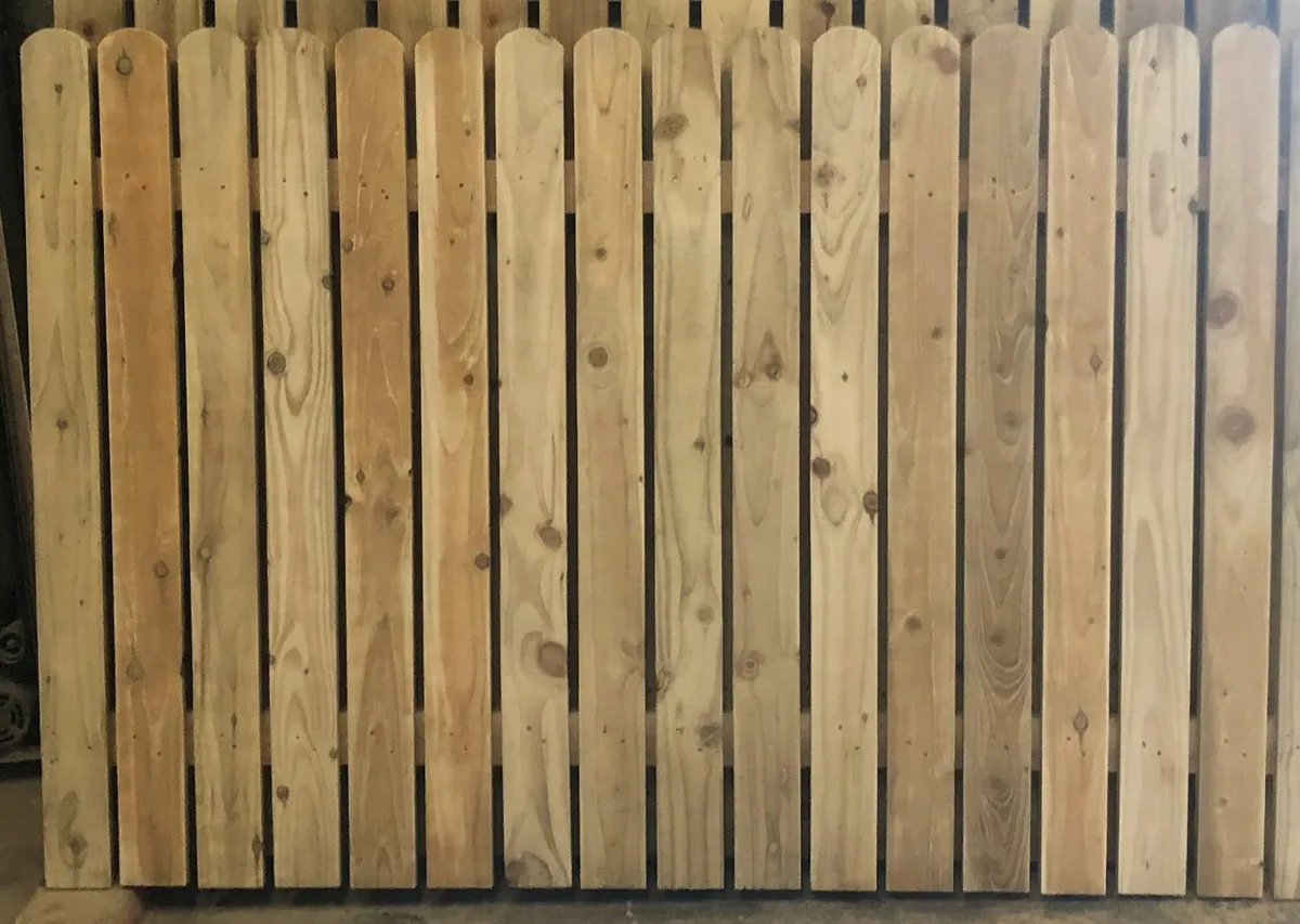 Cottage Board Fence Panels (4 panels) - Image 1
