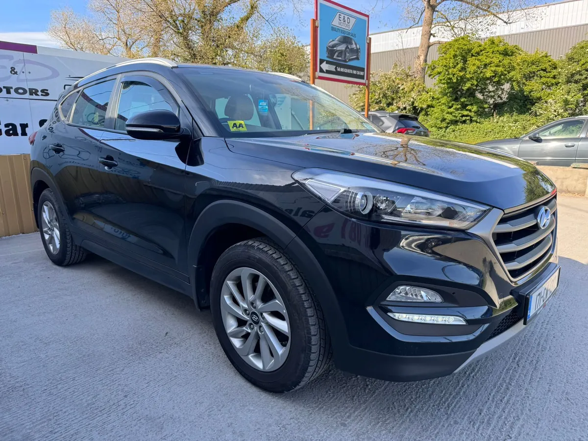 171 Hyundai Tucson 1.7D EXECUTIVE Warranty - Image 1