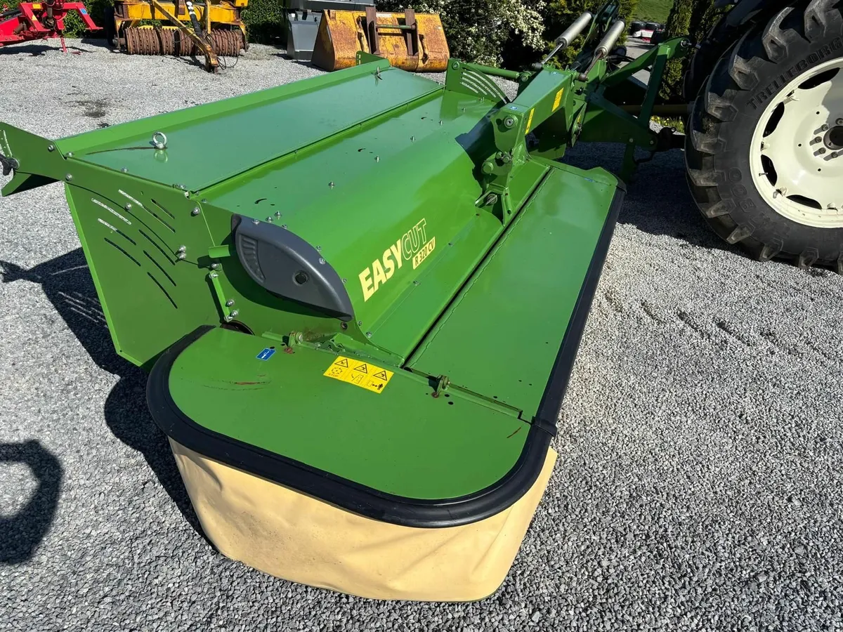 Krone 320 cv Mint condition! - Image 3