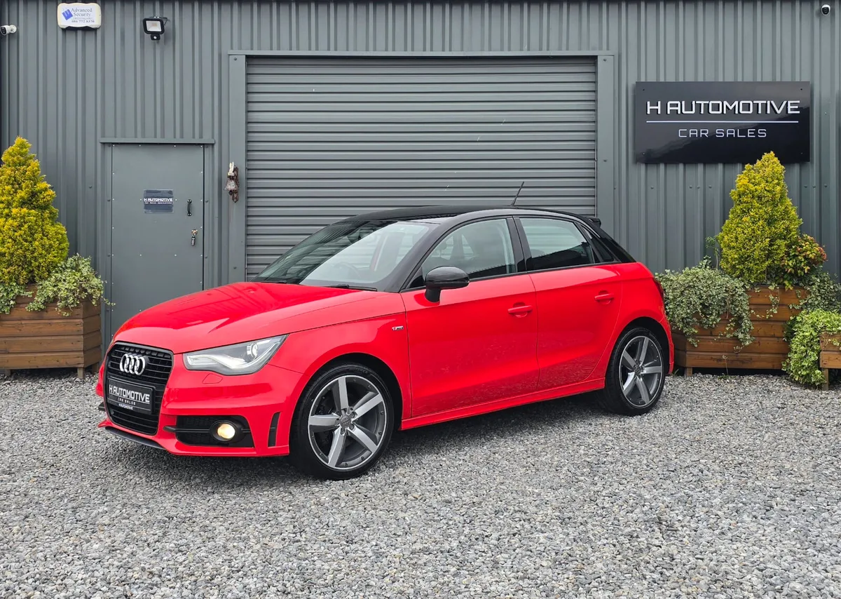 2015 AUDI A1 SPORTBACK S LINE TFSI - Image 1