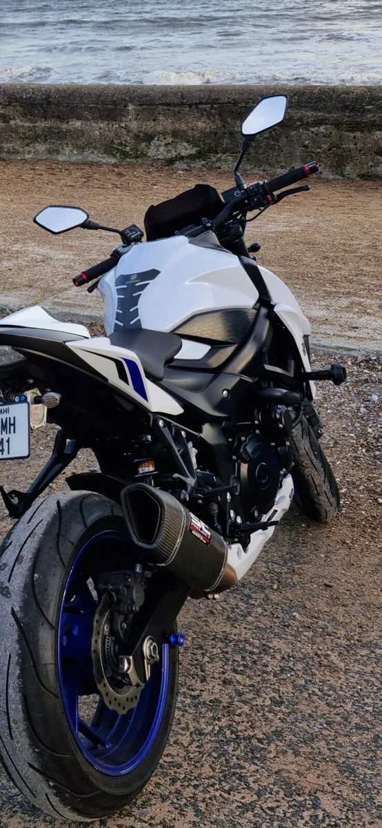 Suzuki gsxs 750 - Image 4