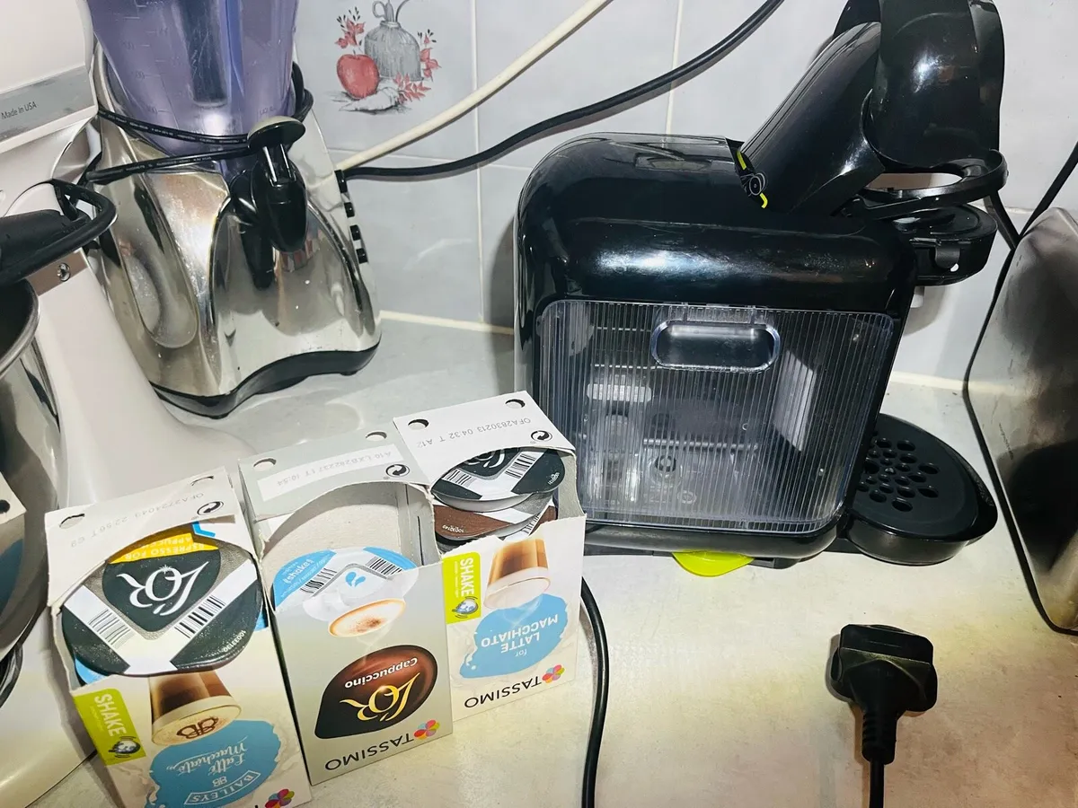 In perfect condition coffee machine - Image 4