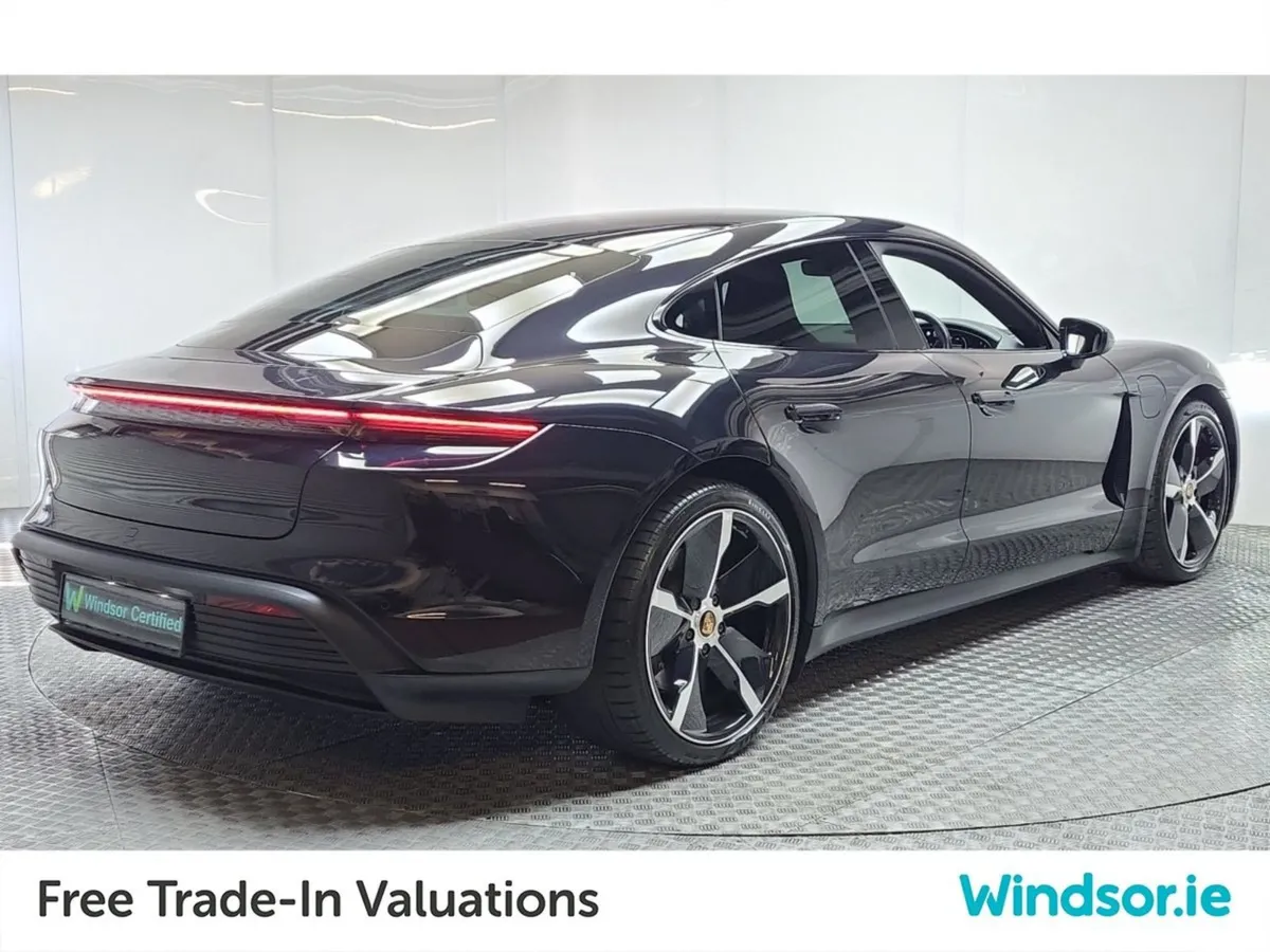 Porsche Taycan Performance Battery Plus (93.4 Kwh - Image 4