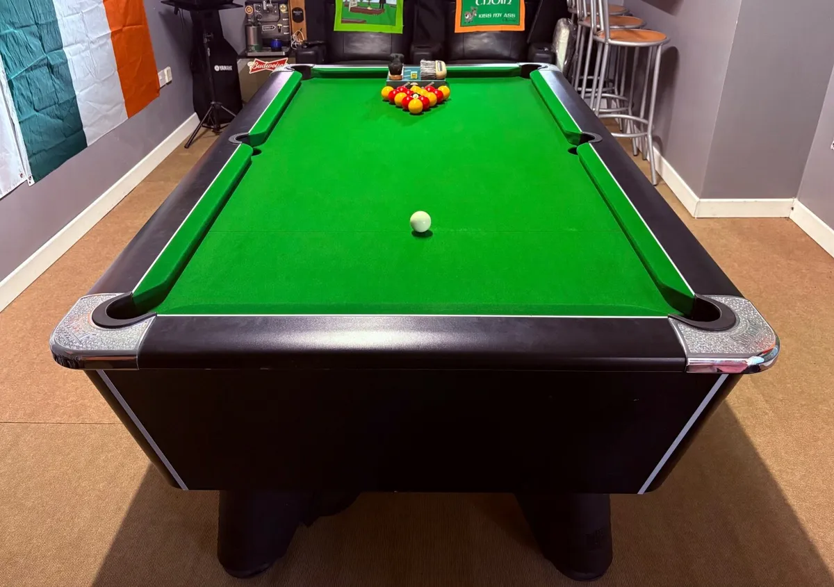 Supreme winner  pool table - Image 1