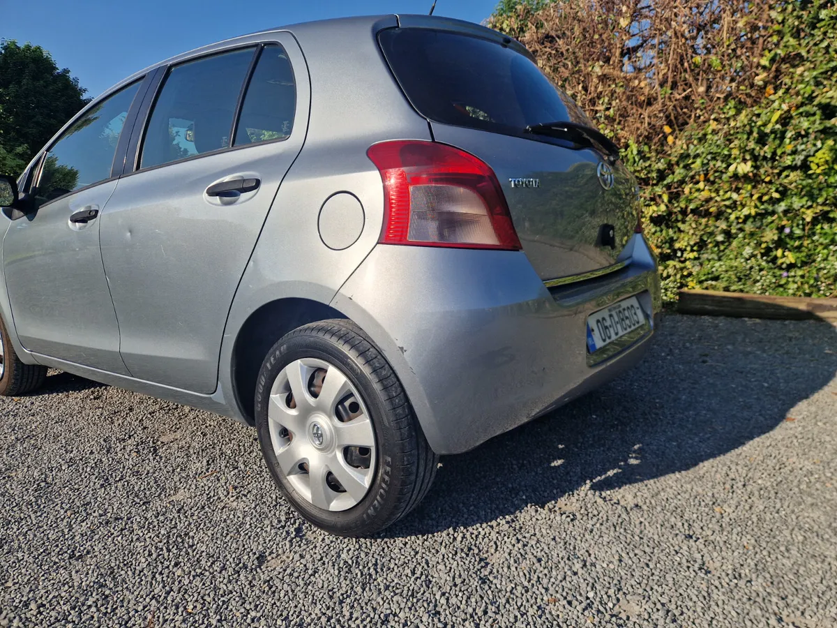 Toyota Yaris Terra 2006 - Image 3