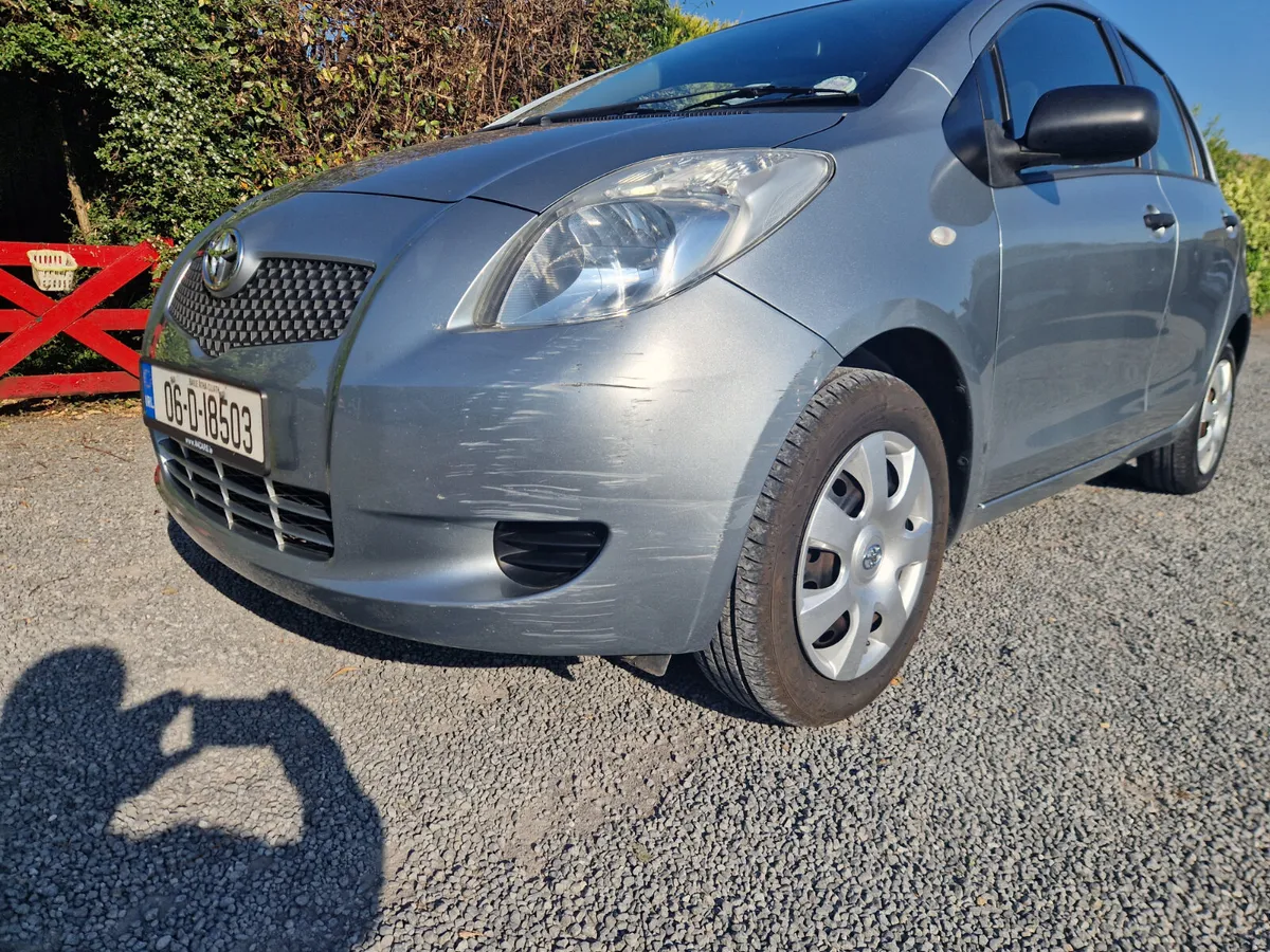 Toyota Yaris Terra 2006 - Image 2