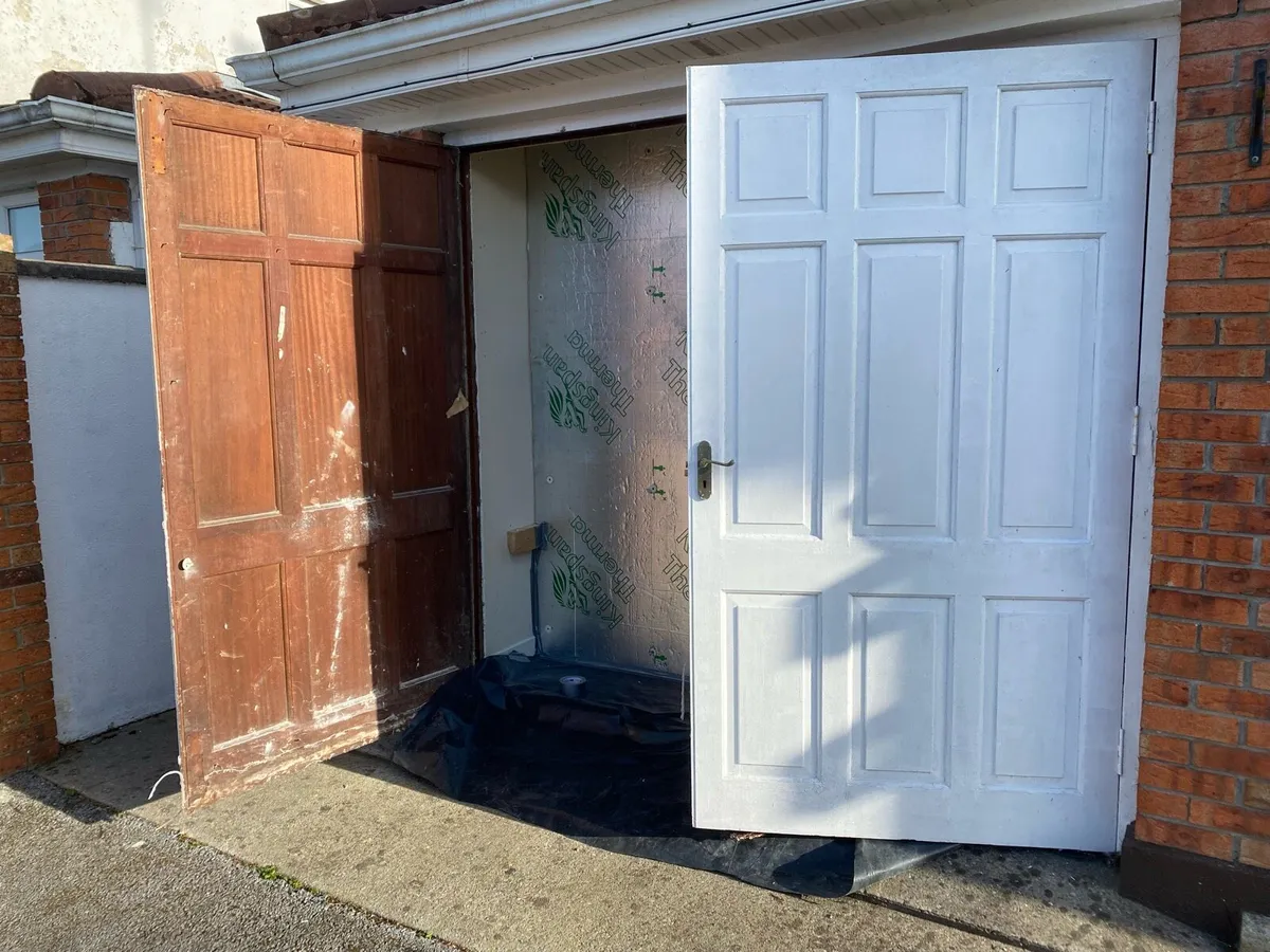Teak garage doors - Image 1