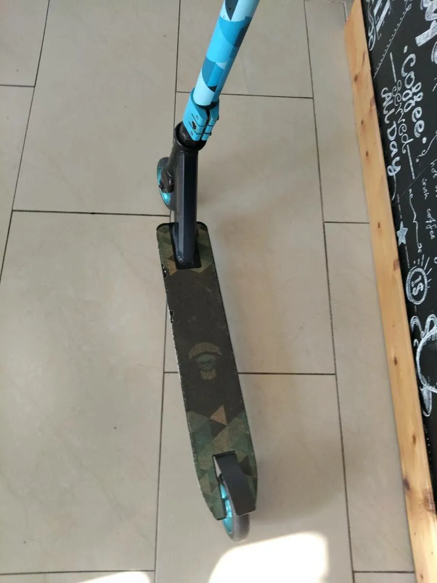 Scooter - Image 3