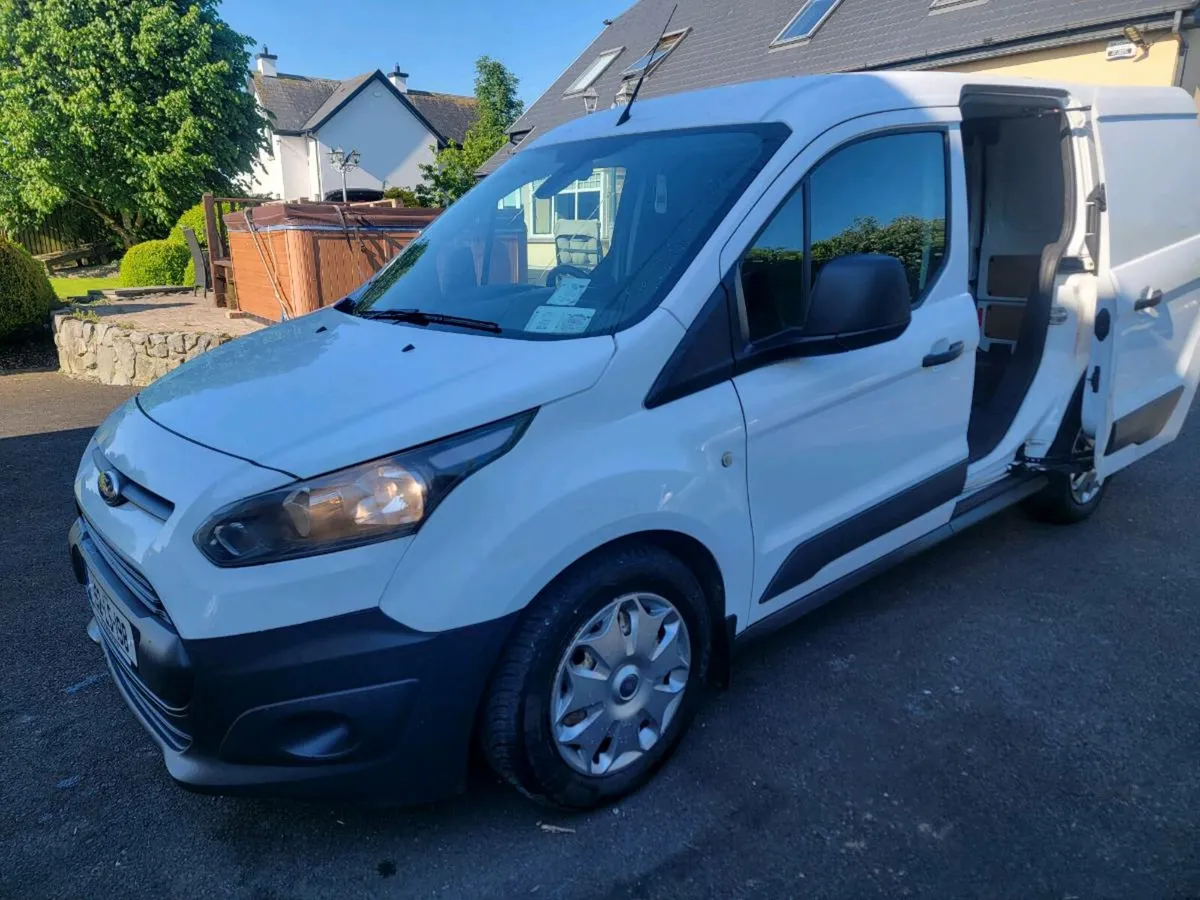 Ford transit connect 152.only 86klm - Image 2