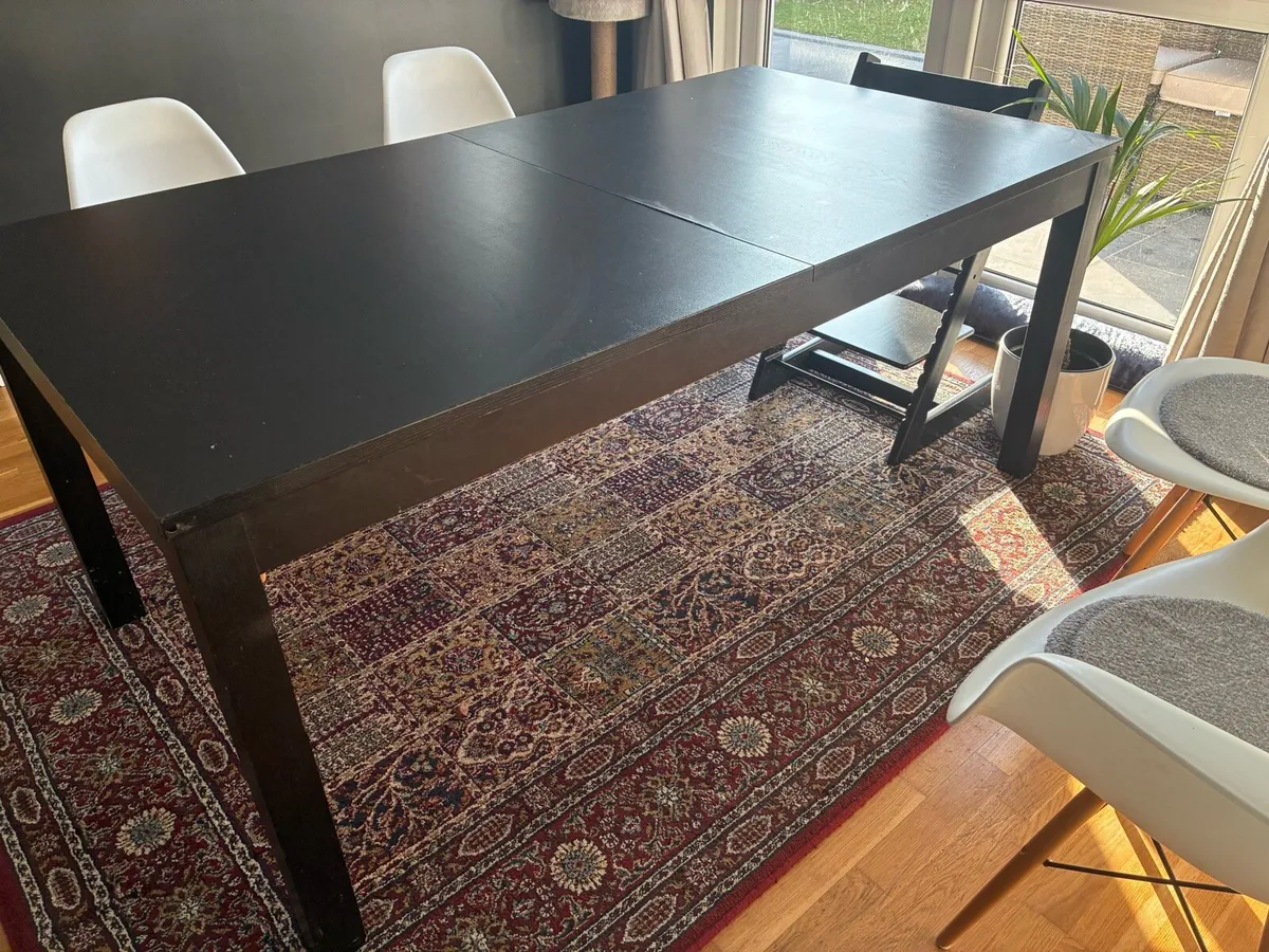 Free dining Table - Image 3