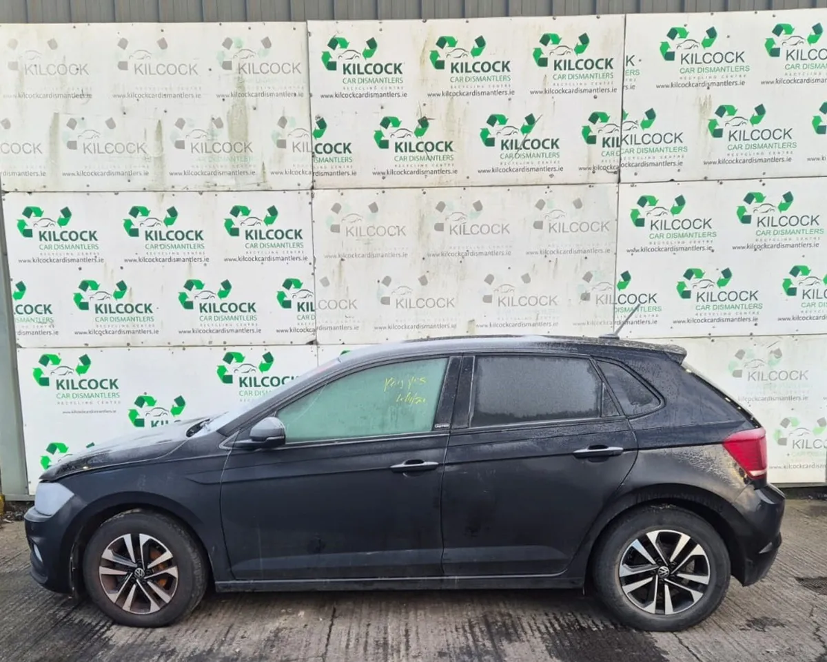 2021 VW POLO
