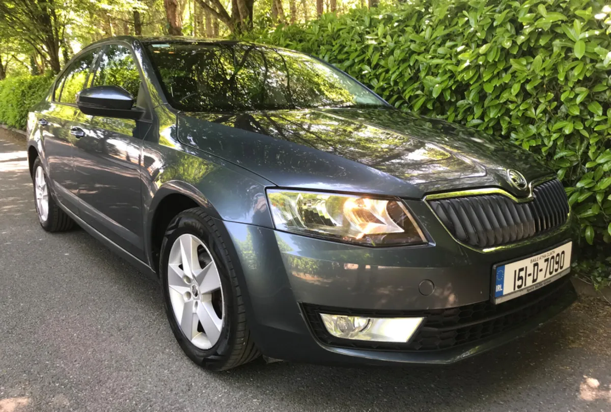 Skoda Octavia 1.2 TSI 105BHP Ambition - Image 1
