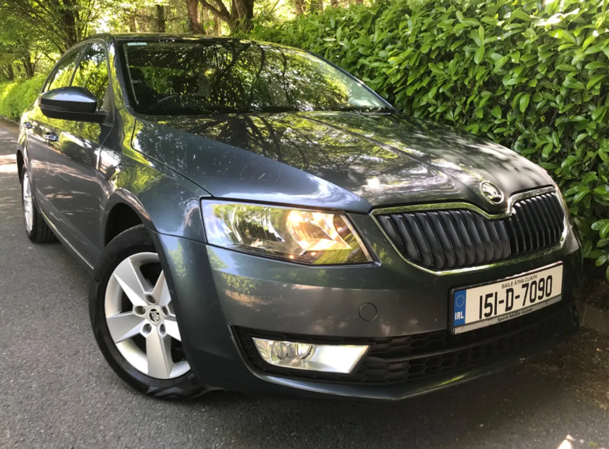 Skoda Octavia 1.2 TSI 105BHP Ambition - Image 3