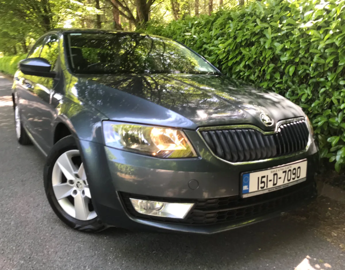 Skoda Octavia 1.2 TSI 105BHP Ambition - Image 4