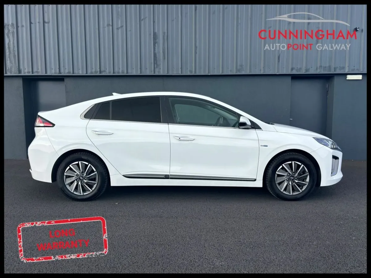 Hyundai IONIQ EV Premium 38.3 kWh - Image 3