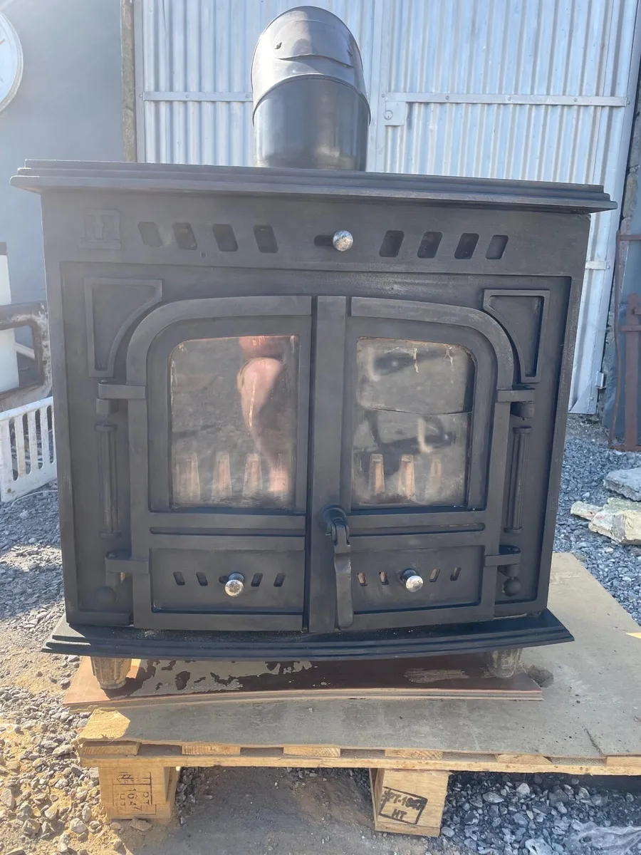 Stove - Image 2