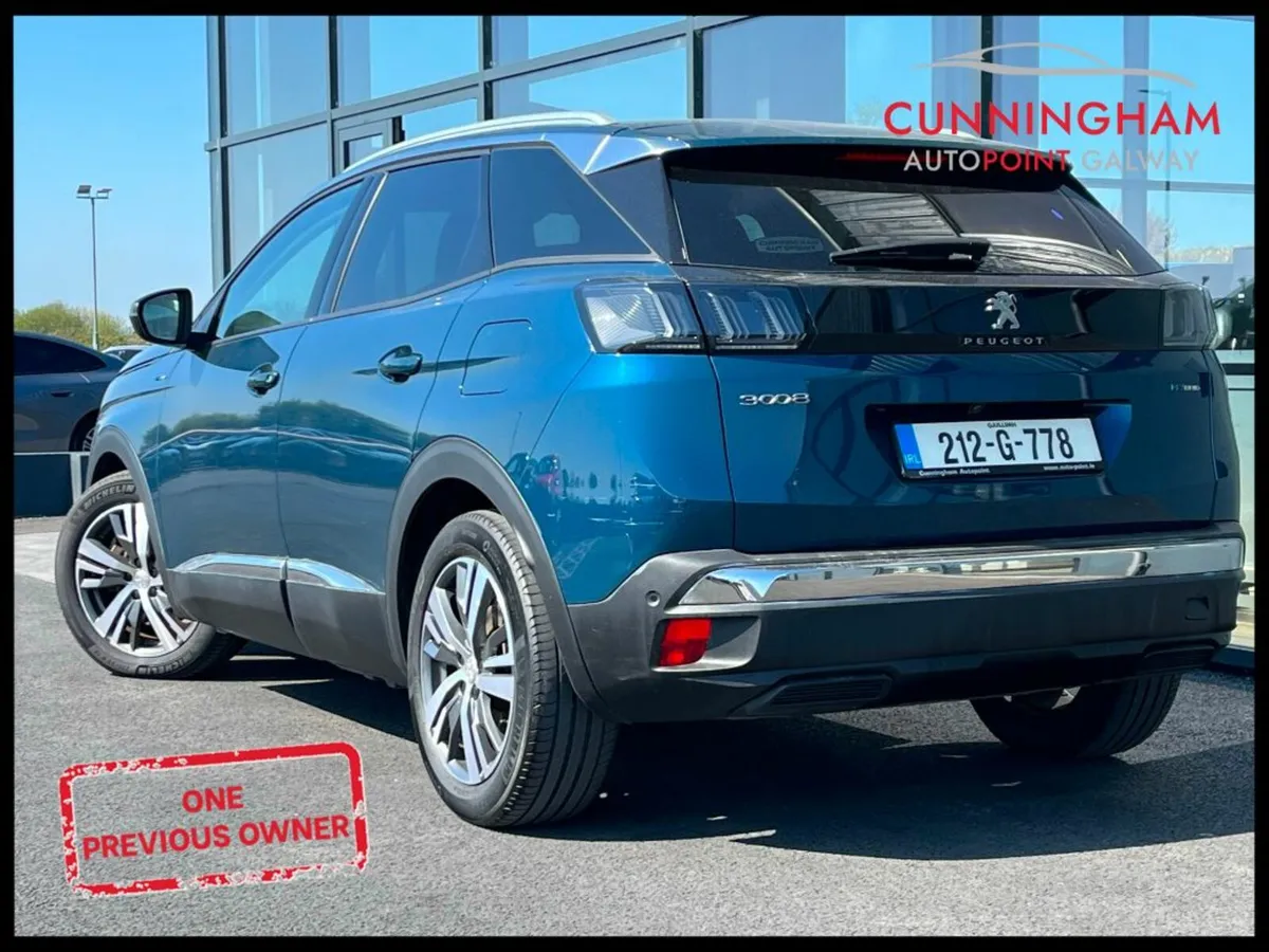 Peugeot 3008 Allure 1.6 Plug In Hybrid (225BHP) - Image 2