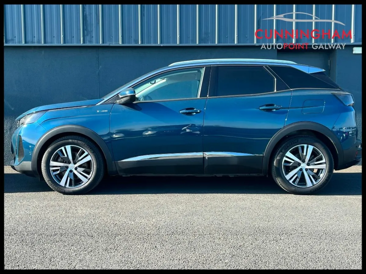 Peugeot 3008 Allure 1.6 Plug In Hybrid (225BHP) - Image 4