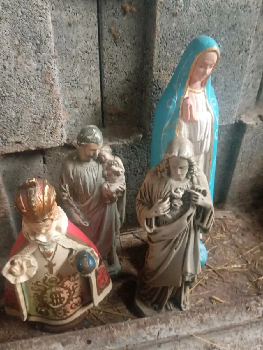 Holy statues