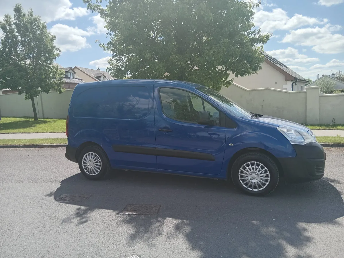 Peugeot Partner 2018 - Image 2