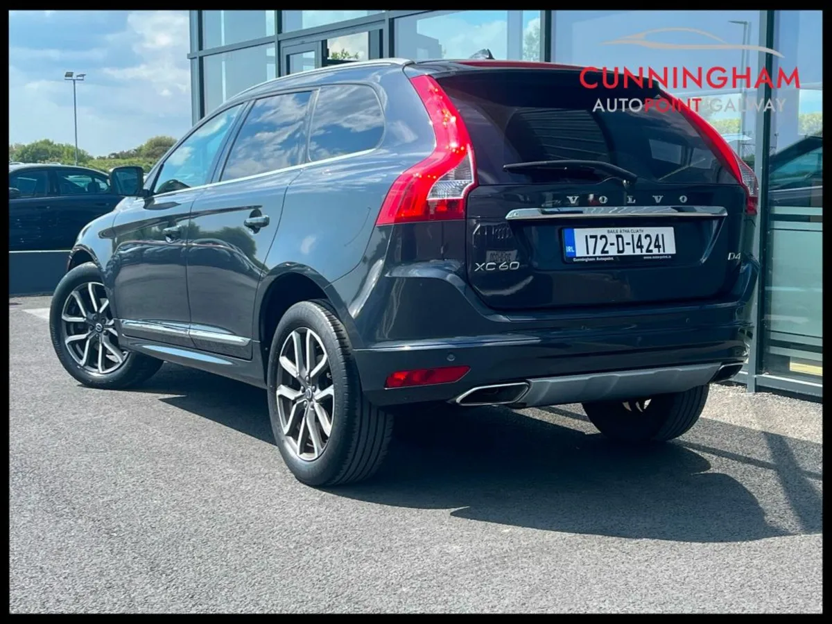 Volvo XC60 D4 SE FWD Manual - Image 2