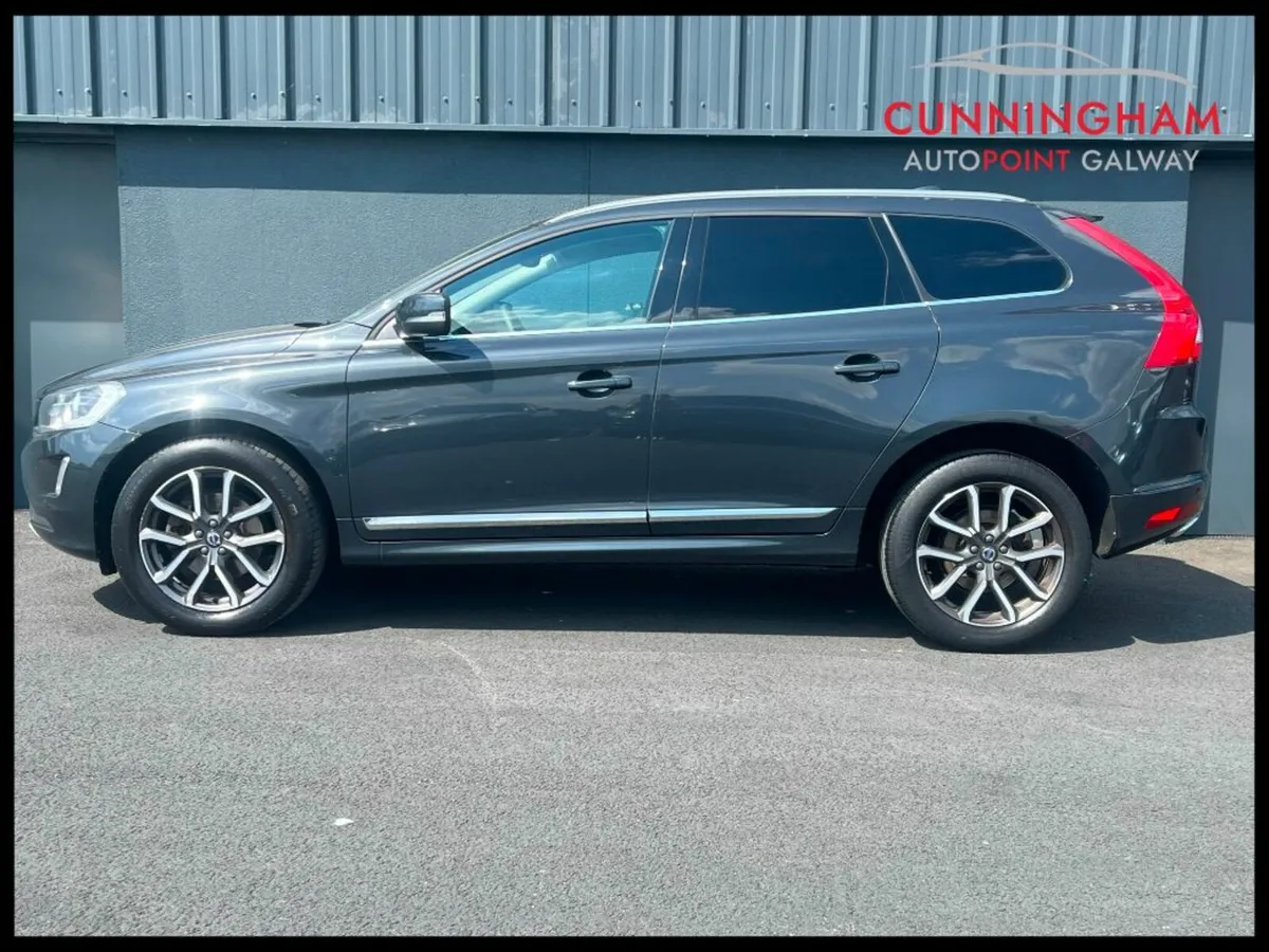 Volvo XC60 D4 SE FWD Manual - Image 4