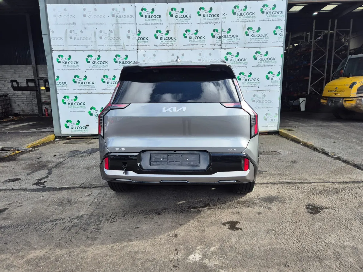 2024 Kia EV9 - Image 1