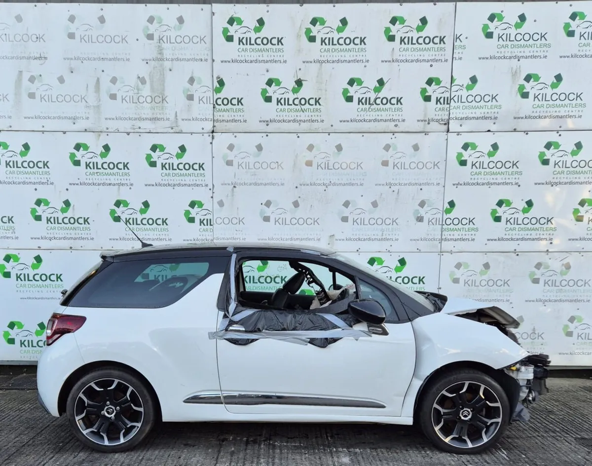 2015 CITROEN DS