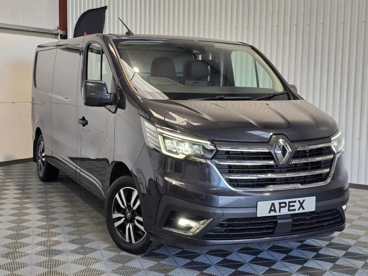 Renault Trafic LWB Diesel - Image 1