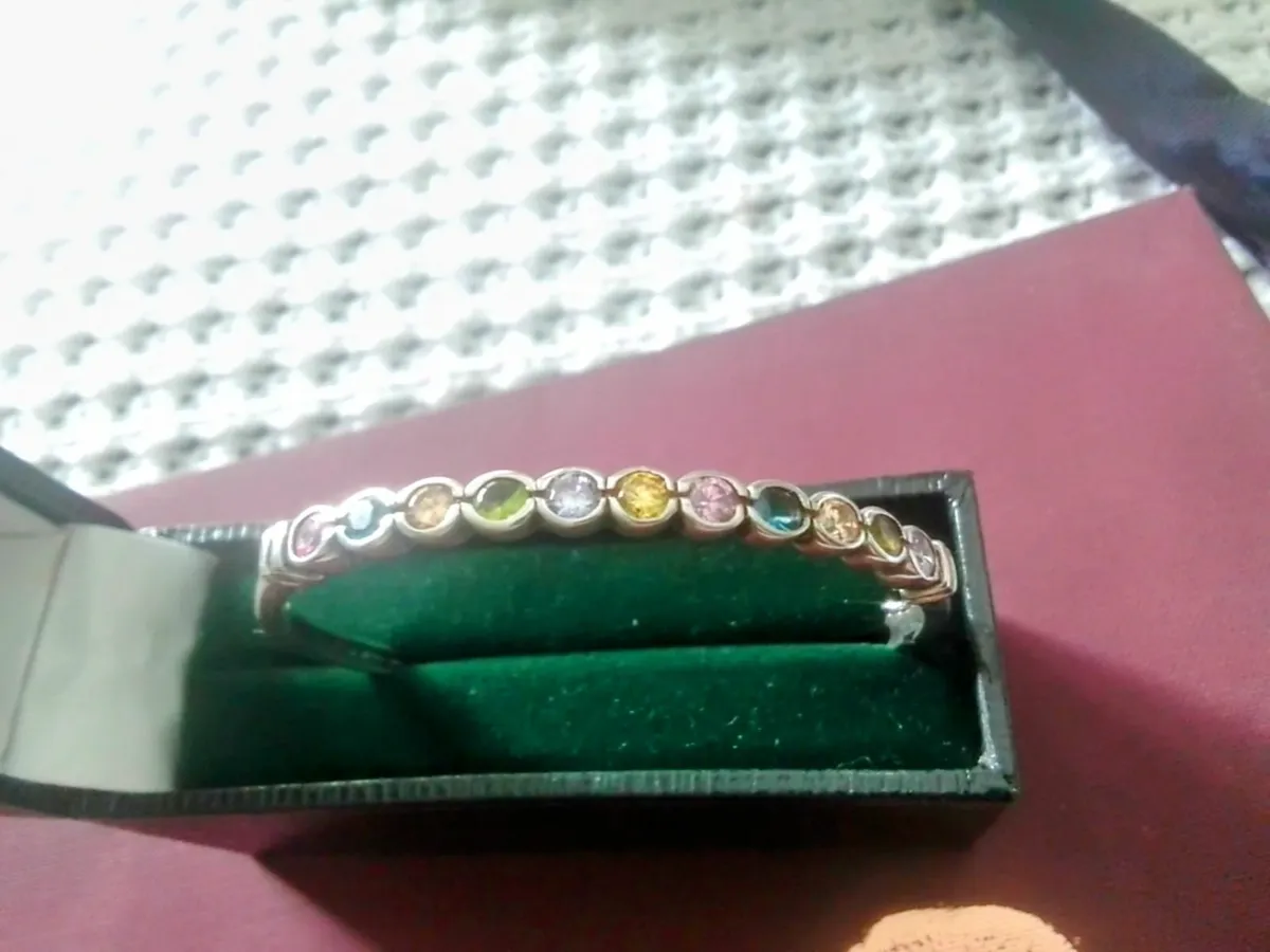 STERLING SILVER VINTAGE TOPAZ BANGLE SIZE 7" - Image 2