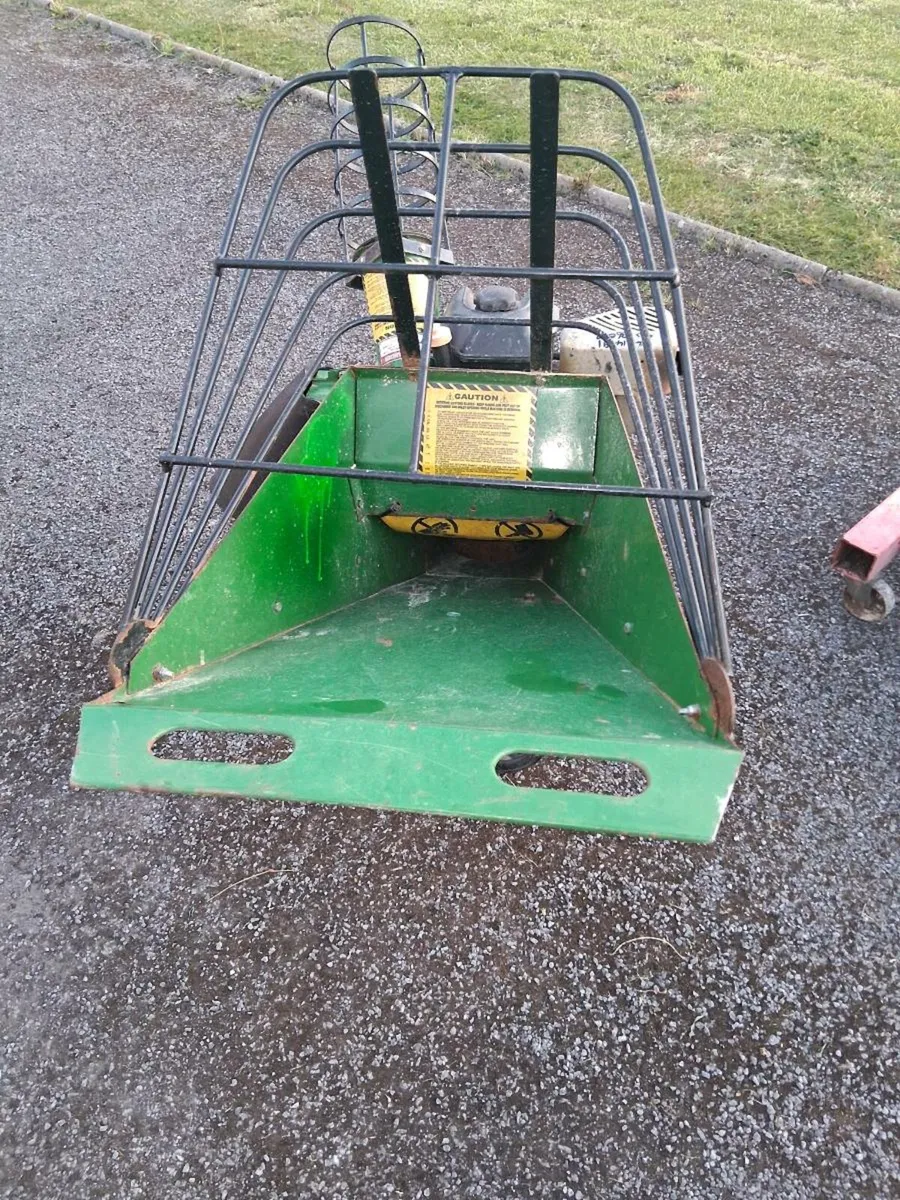 Mighty mac shredder/chipper - Image 4