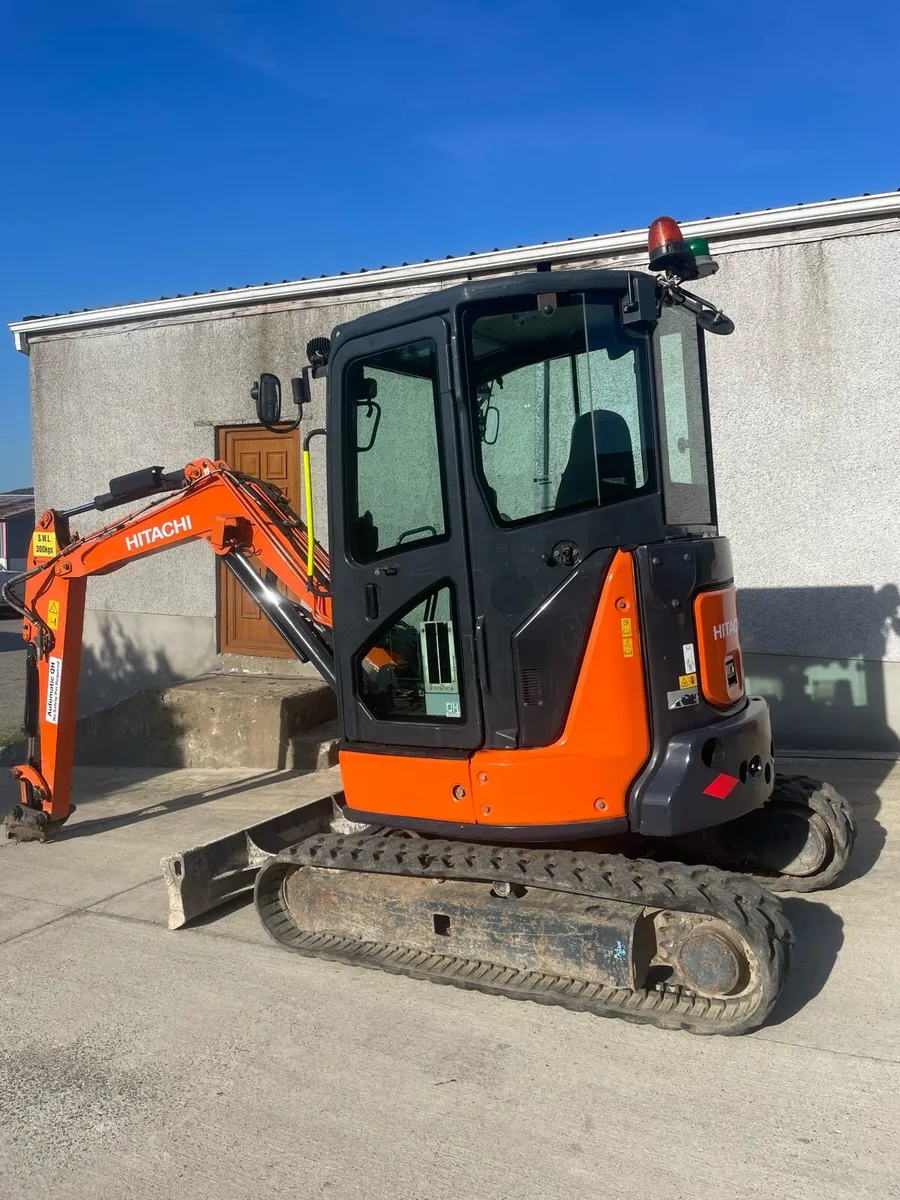 Hitachi 33u 2017 - Image 3