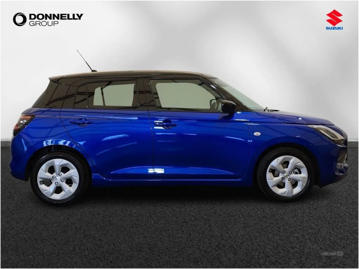 Suzuki Swift 1.2 Mild Hybrid Motion 5dr CVT - Image 3