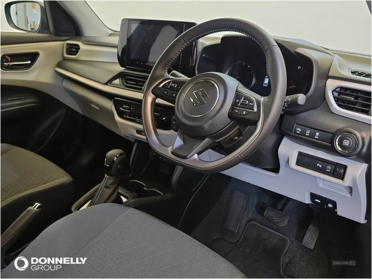 Suzuki Swift 1.2 Mild Hybrid Motion 5dr CVT - Image 4